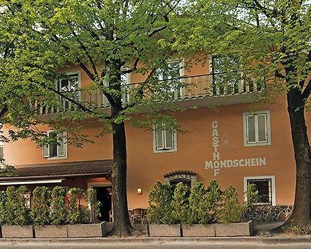 ホテルGasthof Mondschein メラーノ エクステリア 写真