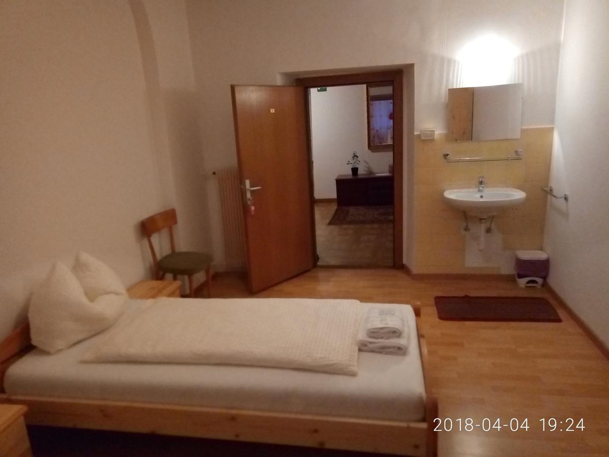 ホテルGasthof Mondschein メラーノ エクステリア 写真