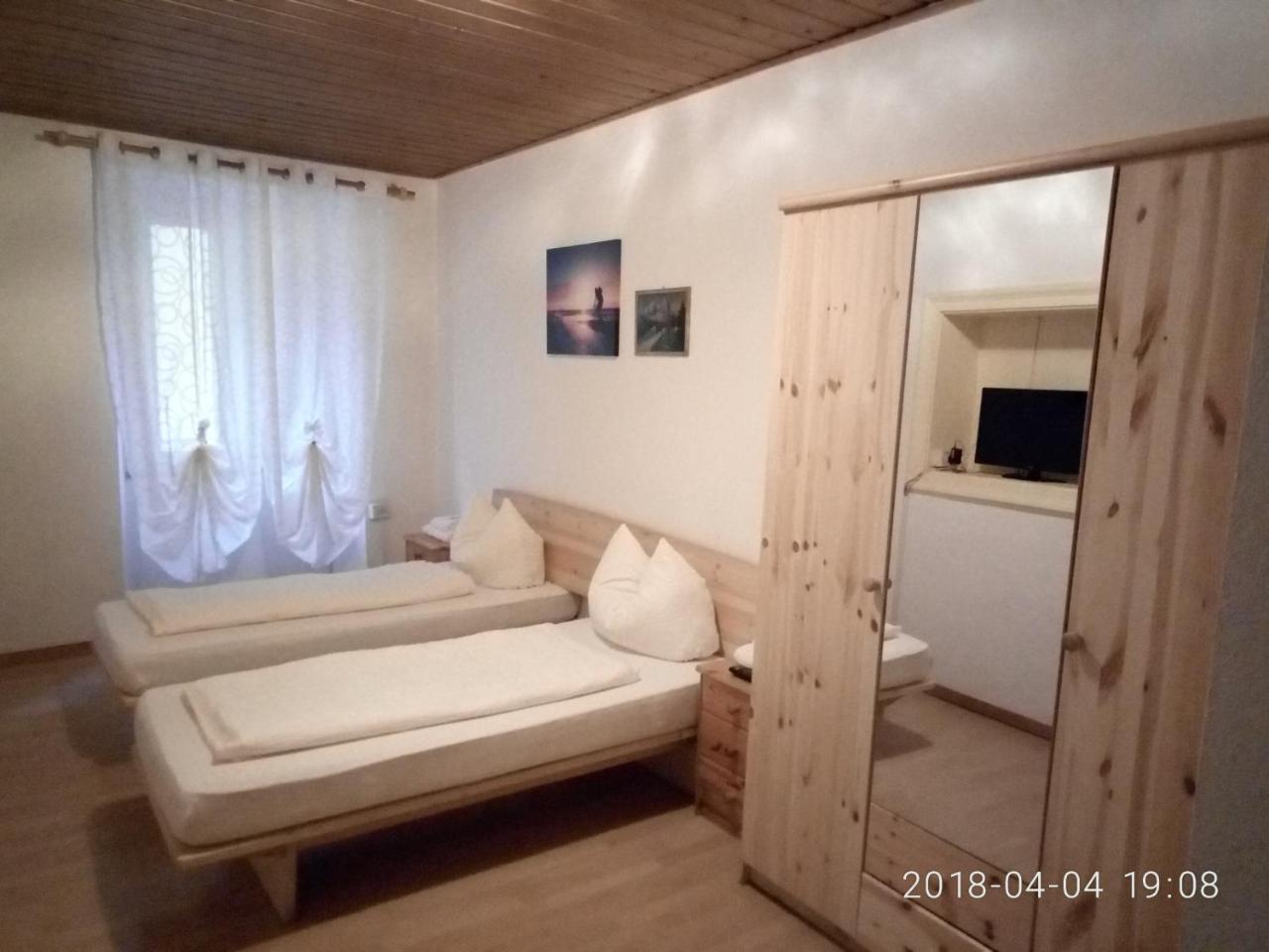 ホテルGasthof Mondschein メラーノ エクステリア 写真